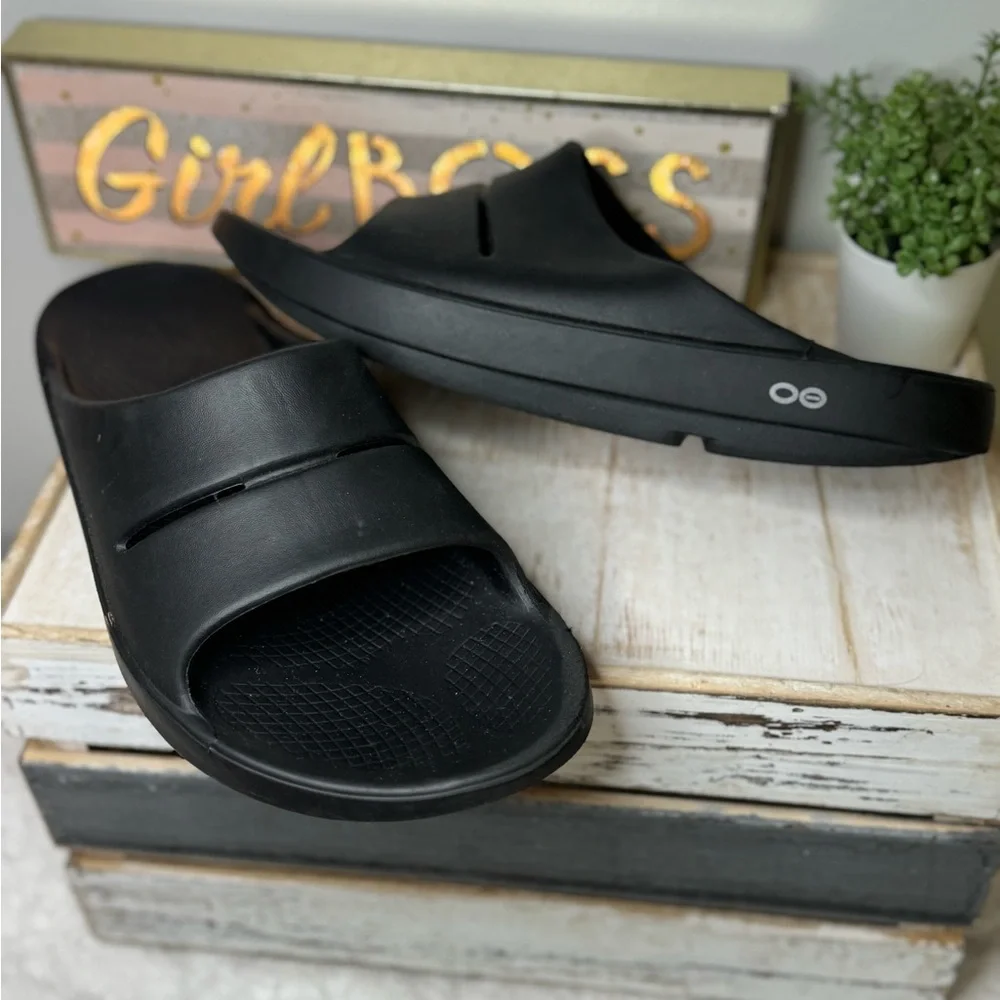 oofos unisex slides men's 10 women's 12